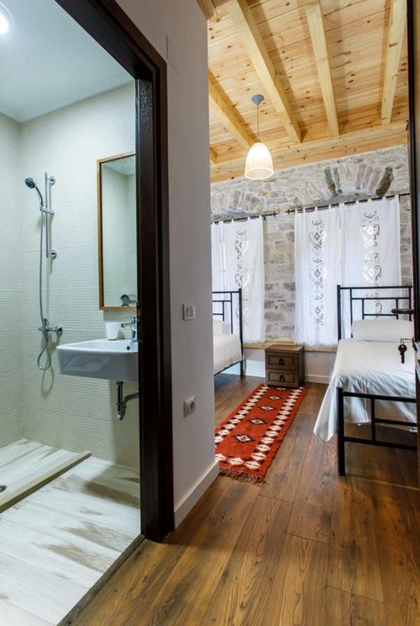 Guest House Tea Gjirokastra Zewnętrze zdjęcie